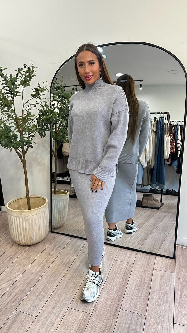 Ensemble Zendaya gris