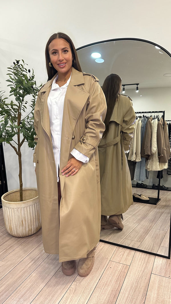 Trench simili cuir camel clair