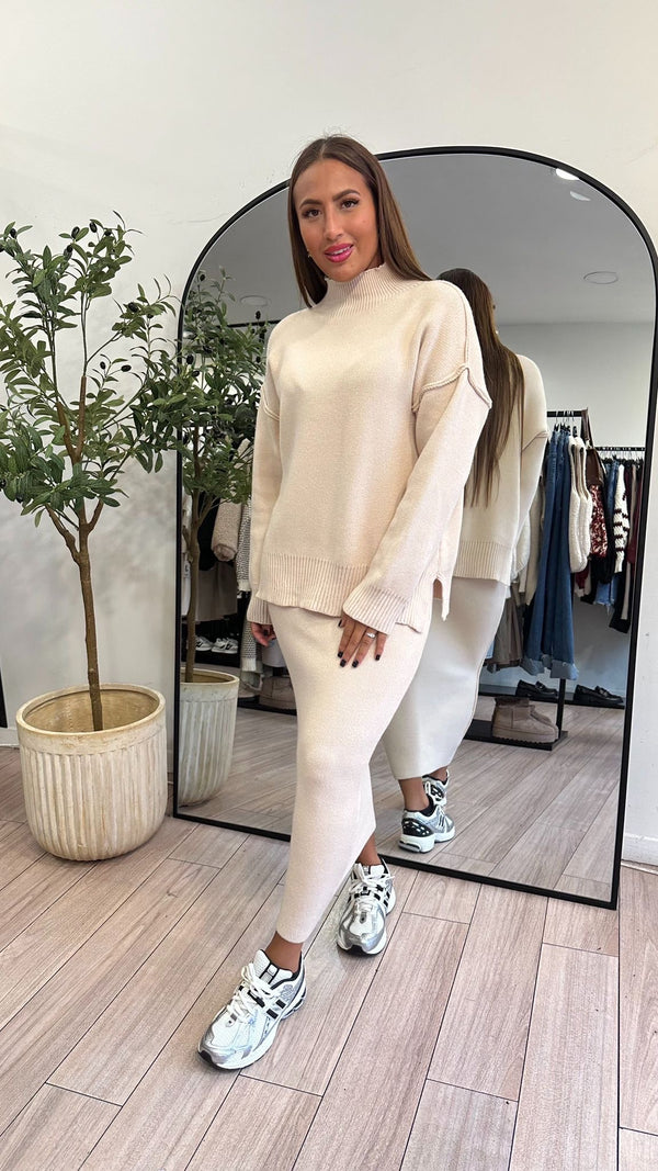 Ensemble Zendaya beige